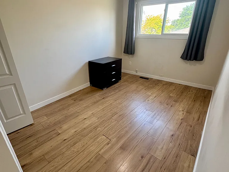 2720 Windjammer Rd — Photo 14