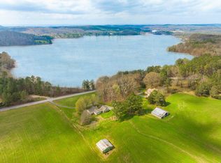 1863 Lower River Rd NW, Charleston, TN 37310