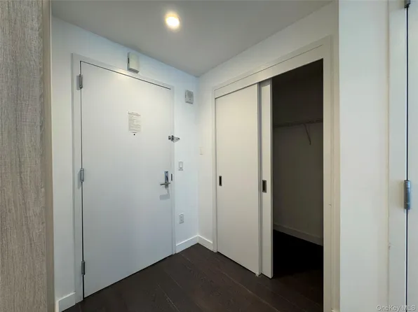 131-05 40 #15L, Flushing, NY 11354
