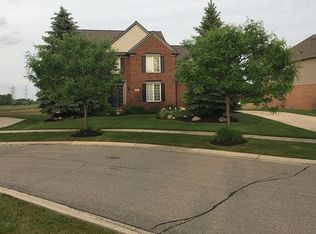 300 E Canford Park #30, Canton, MI 48187