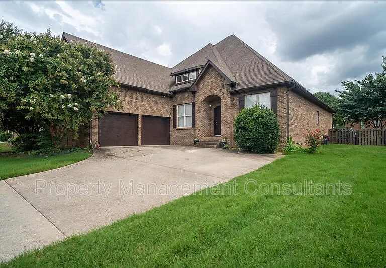 182 Silo Hill Rd — Photo 1