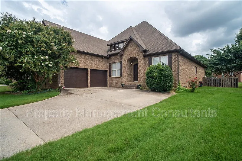 182 Silo Hill Rd