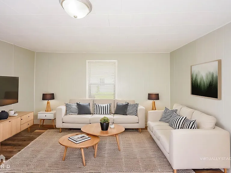 4313 Kendall Ave — Photo 2