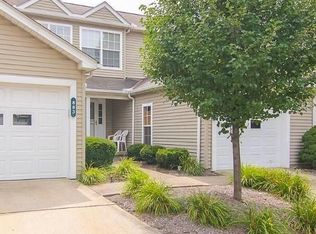 881 Overlook Ridge Dr, Cleveland, OH 44109