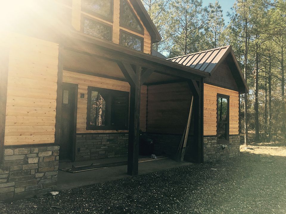 1st image of 34 Pine Hl