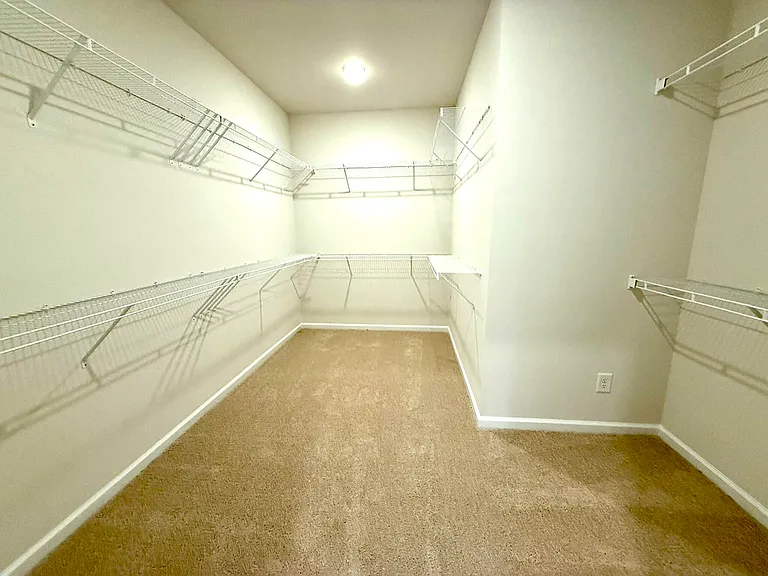 9093 Malahide Ln — Photo 25
