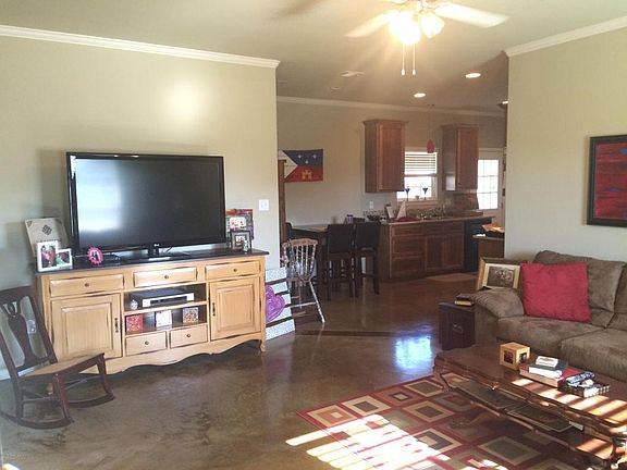 3rd image of 214 Stoneridge Dr