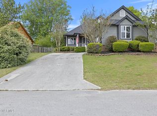 636 Riva Ridge Rd, Sneads Ferry, NC 28460