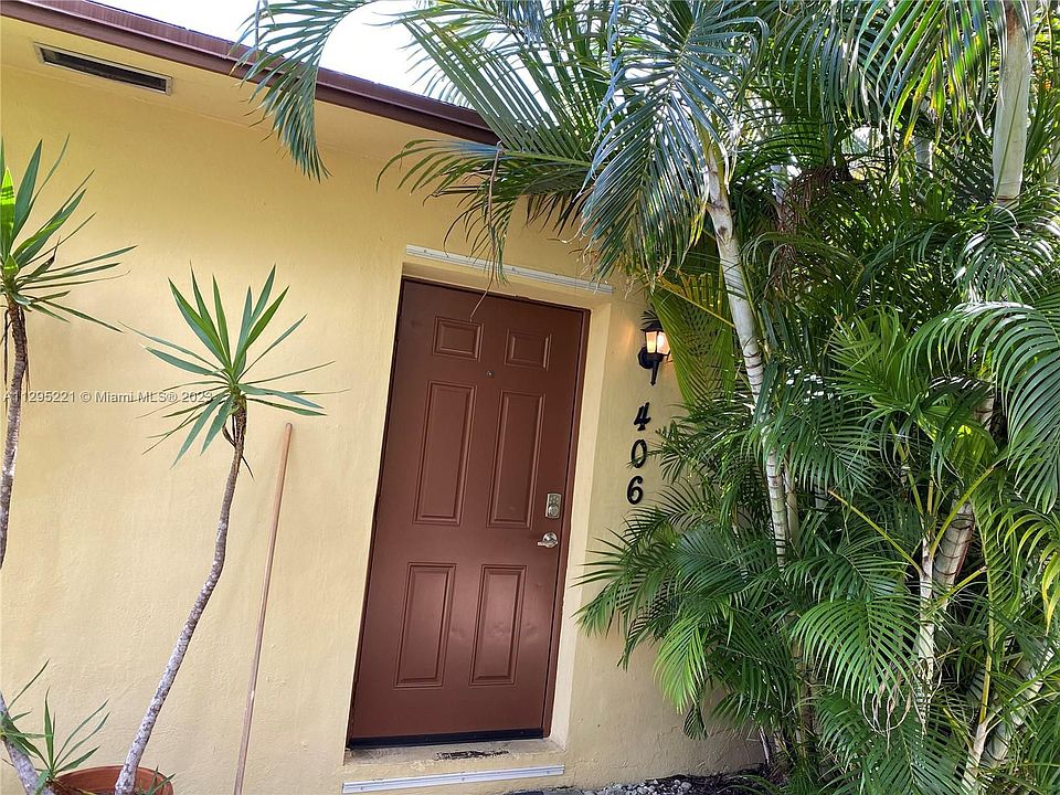 1st image of 406 SE 11th Ct #1-2