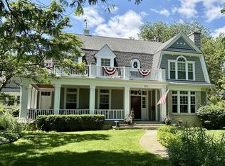 780 Prairie Rd, Glencoe, IL 60022