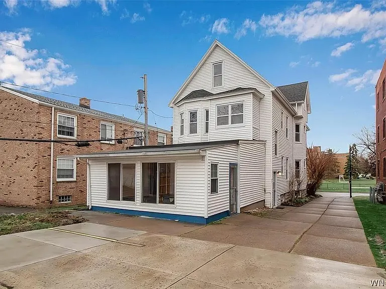 1937 Hertel Ave #LOWER — Photo 21