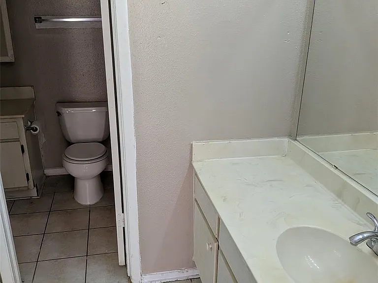 12214 Bob White Dr #122 — Photo 23