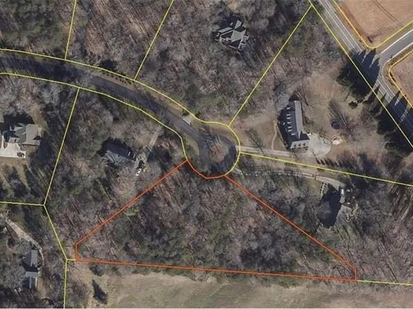 803 E Birch Bark Ln, Greensboro, NC 27455