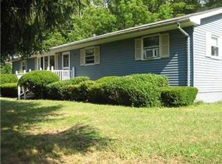 2221 Hillborn Rd, Erie, PA 16509