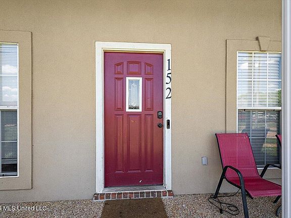 4th image of 152 Brooklynn St