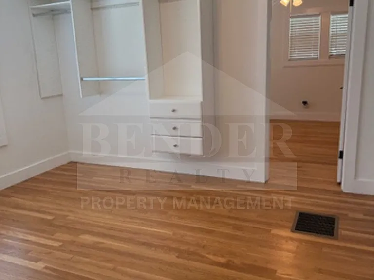 540 20th St NW — Photo 6
