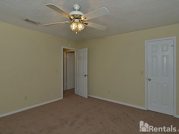 5th image of 16014 Sweetwater Creek Dr