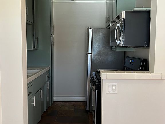 4th image of 1511 12th St APT C
