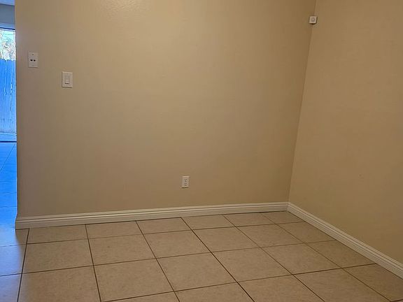 5th image of 1107 Quincy St #D
