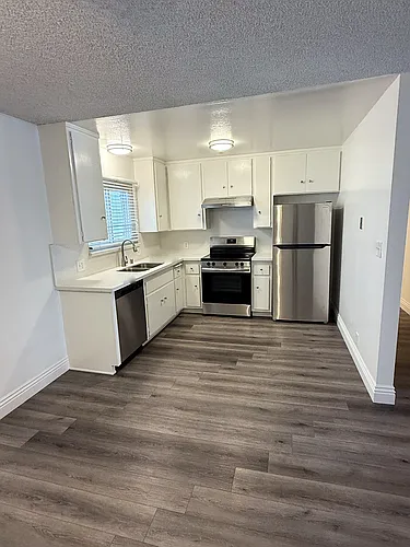 840 Main St #12 Photo 1
