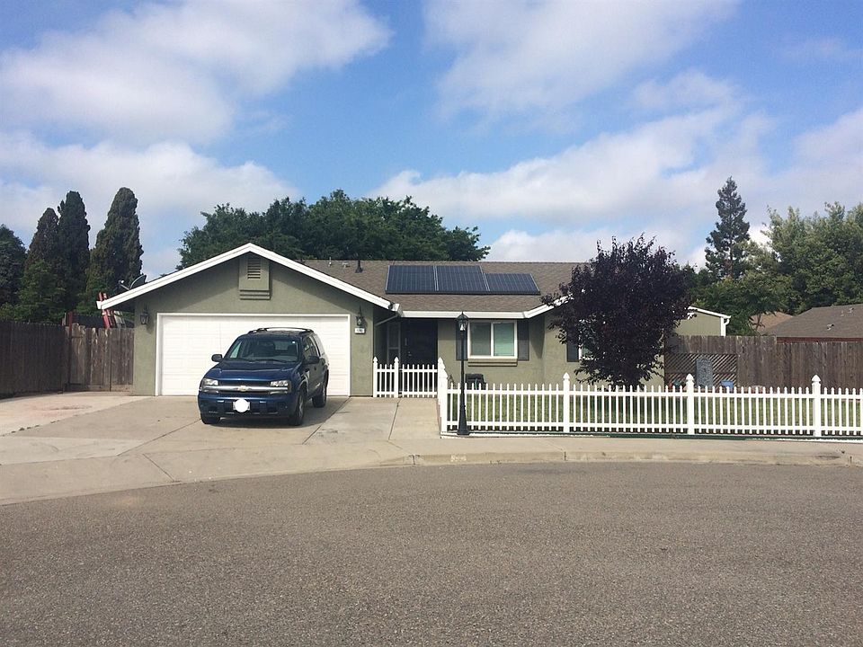 1st image of 590 Pedersen Ct