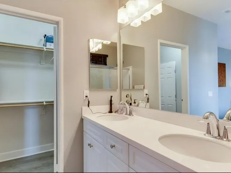 6339 Lyra Rd — Photo 11