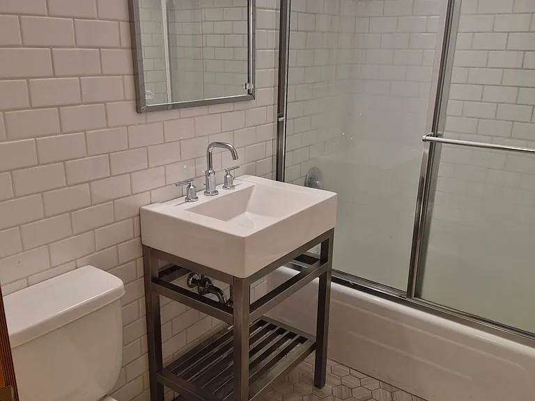 3720 Minnehaha Ave S #15 — Photo 4