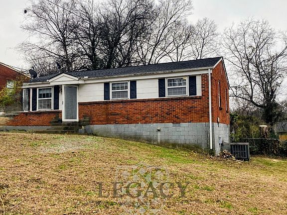 2nd image of 1913 Laurinda Dr