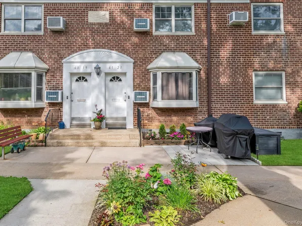 61-21 255th Street #3-975, Little Neck, NY 11362
