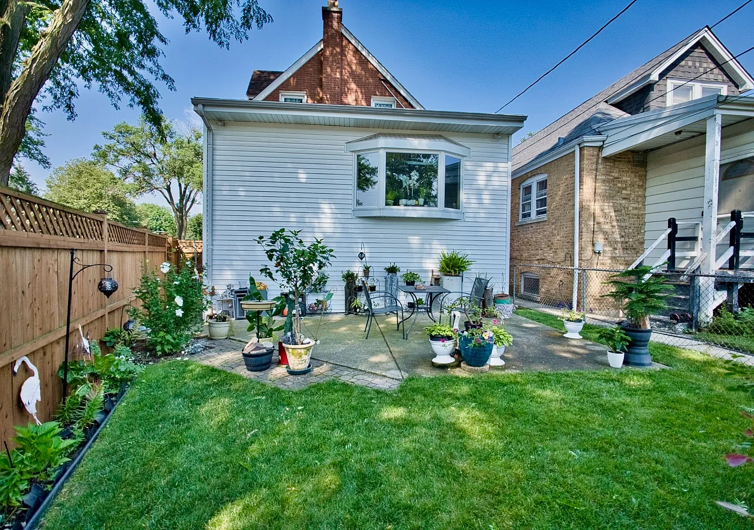 3 bed, 1.5 bath, 1756 sqft, $3,400 — Photo 3