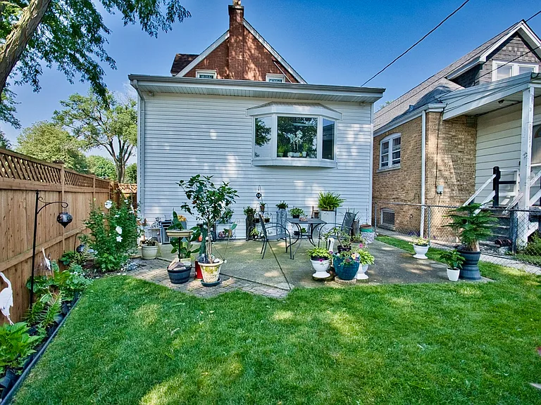 5974 W Miami Ave — Photo 8
