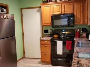 105 W Fox Terrace Cir, Nixa, MO 65714