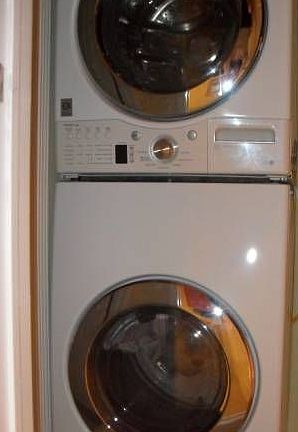 washer/dryer in unit