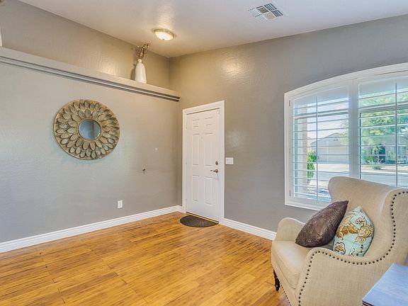 4th image of 16075 W Vogel Ave