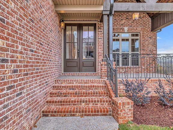 4th image of 411 Whitley Way #221