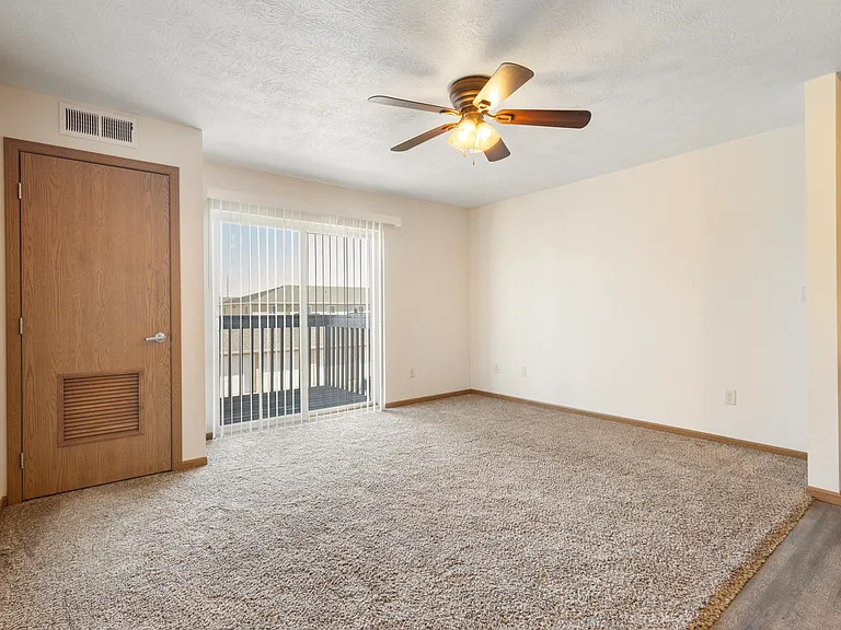Meadows Apartments — Photo 21