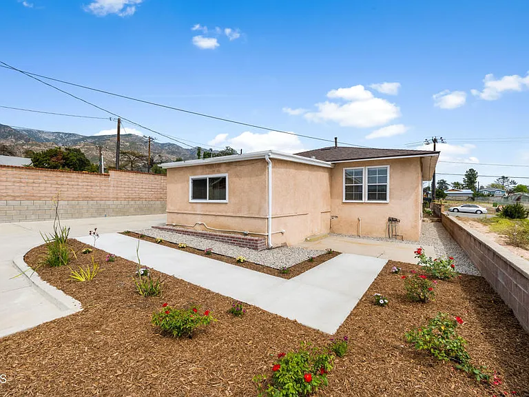 3103 N Olive Ave — Photo 21