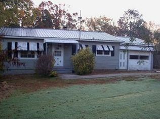 332 Hilltop St, Hudson, NC 28638