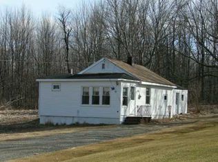 28 Mayo Rd, Hampden, ME 04444