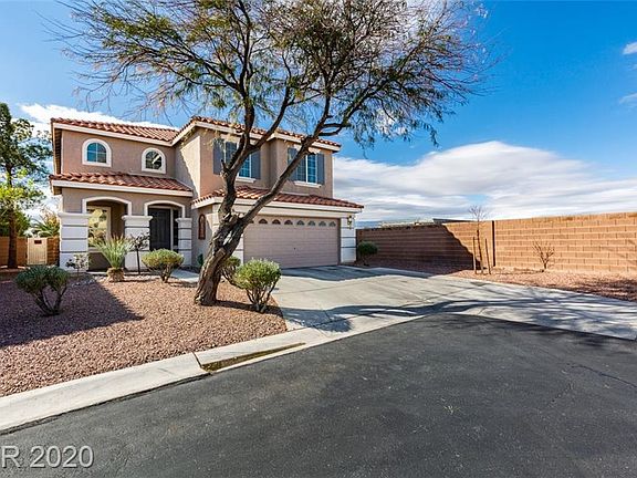 3rd image of 4825 Sequoia Tree Ave