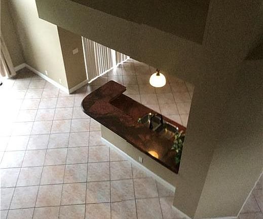 4th image of 6710 NW 81st Ct Unit 6710