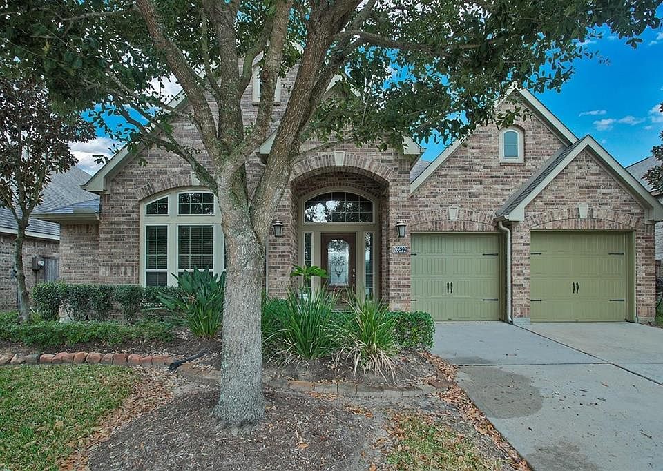 1st image of 26622 Longleaf Valley Dr