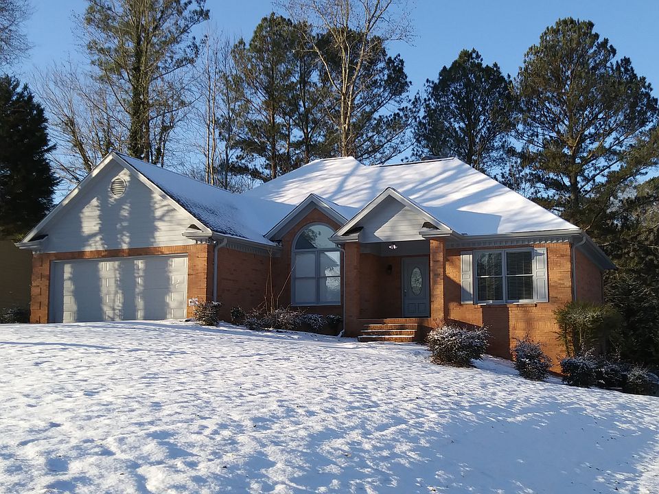 1st image of 622 Clubland Cir SE