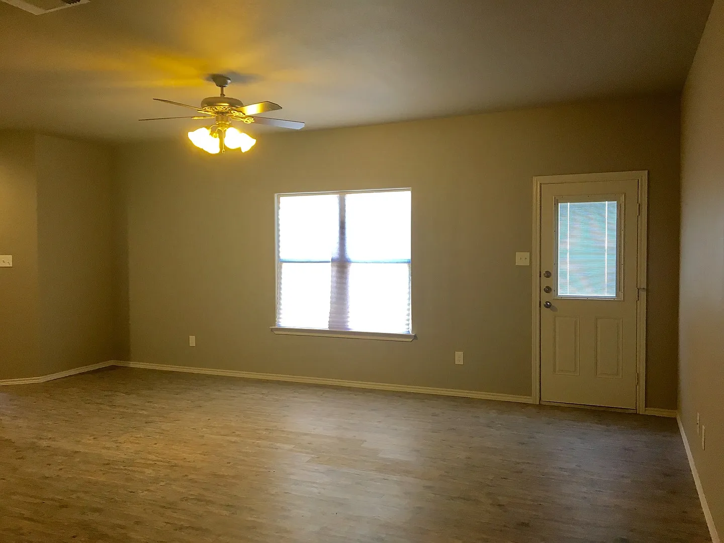 TSK 1105 Preston Trails — Photo 3
