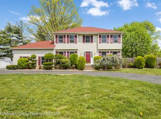 4360 Old Bridge Plz, Matawan, NJ 07747