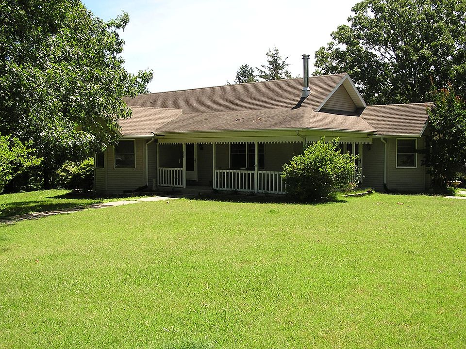 1st image of 114 Summer Hill Dr