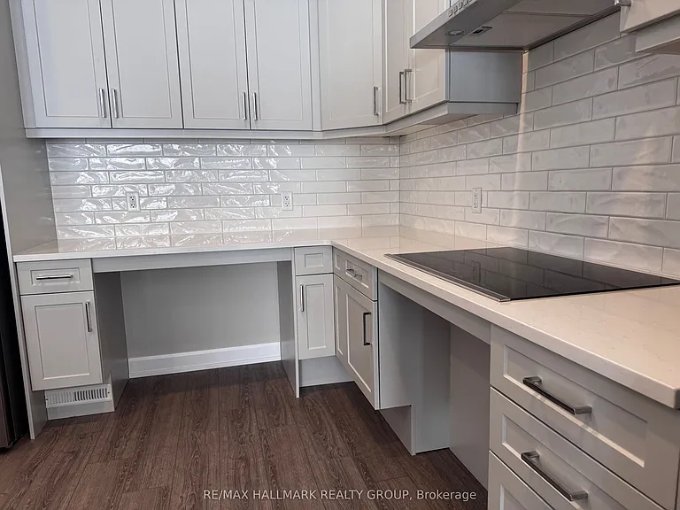 1547 Flanders Rd — Photo 17