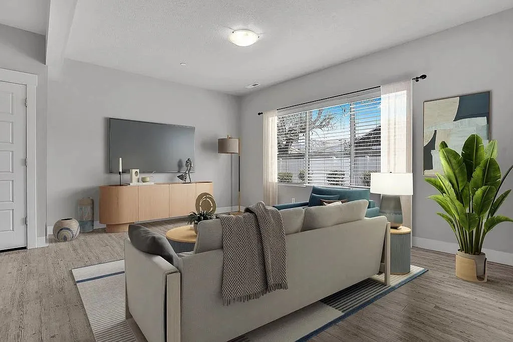 Calla Homes — Photo 2