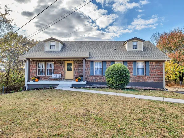 210 Bonnacliff Ct, Hermitage, TN 37076