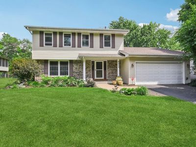 8924 Darnel Rd, Eden Prairie, MN, 55347